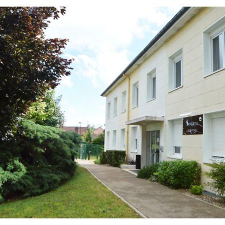 Hôtel Sofratel à Joigny Extérieur photo